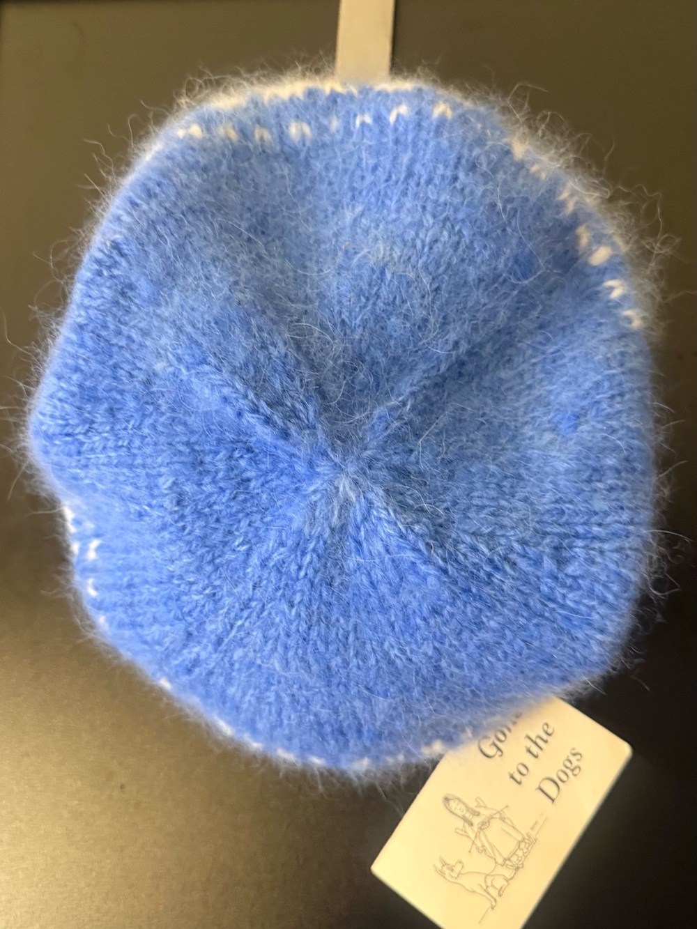 Women’s Canada Yukon Dog Hair Blue White Beret NWT